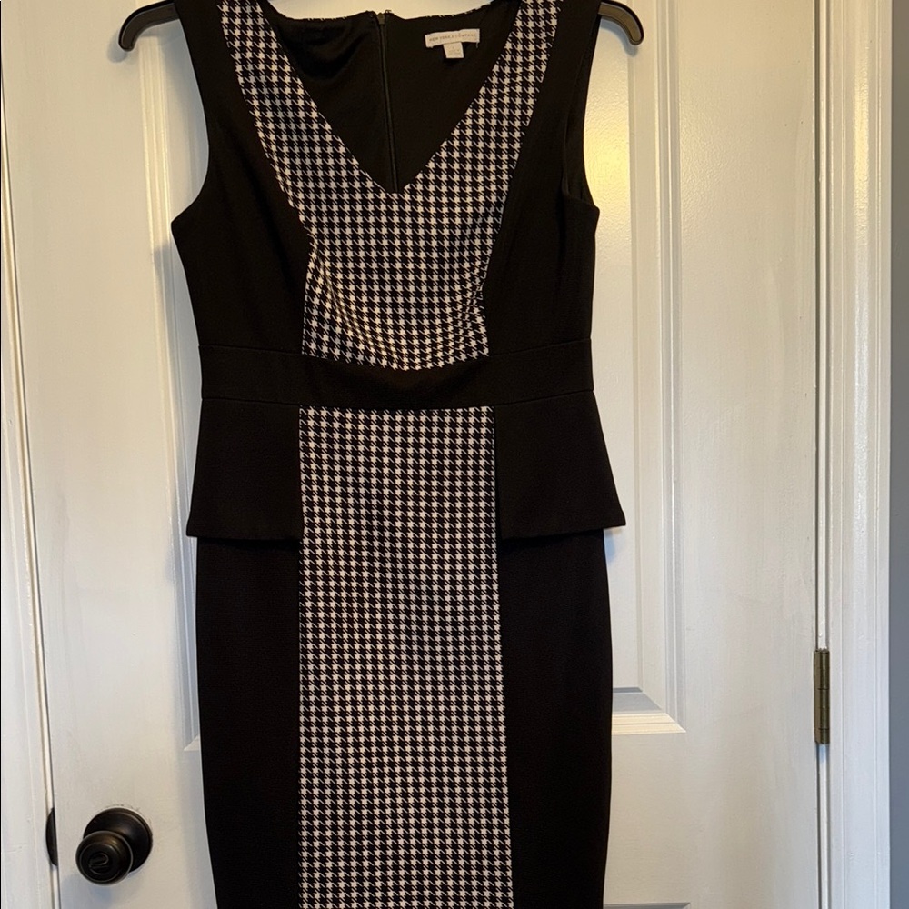 New York & Company Black and White Midi Dress